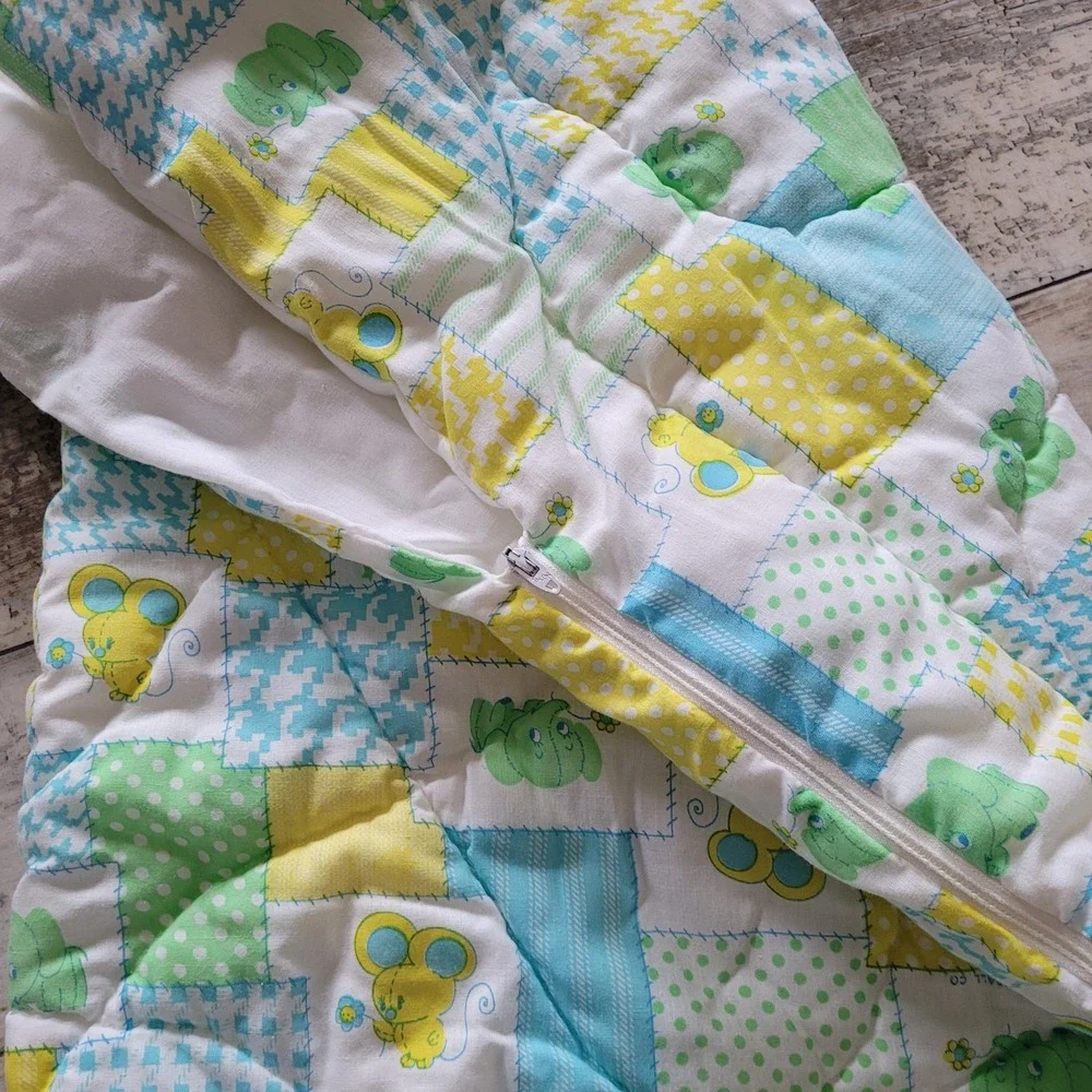 Vintage 1980 Curity Zip-A-Quilt Baby Sleeping Bag Elephant & Mouse Patchwork EUC